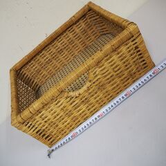 カゴ/籠/かご/バスケット　3点セット　小物入れ　幅55cm40cm28cm程度の画像