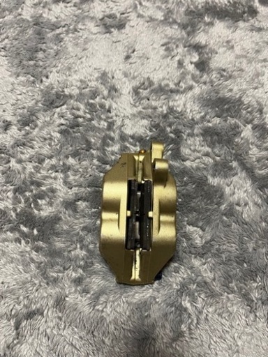 ブレンボ 40mmキャリパー中古