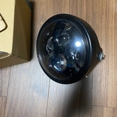 バイク　汎用　ヘッドライト　7インチ