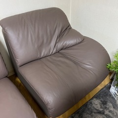 ゆったり2人掛けソファー　美品の画像