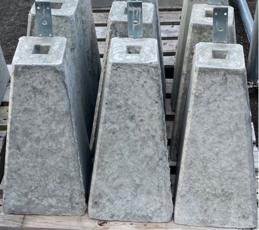 土台9個18000円が→半額の9000円お得にどうぞ！！