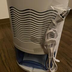 除湿機 除湿器梅雨・湿気対策 7色ライト付き 省エネ 静音 除湿器 コンパクトの画像