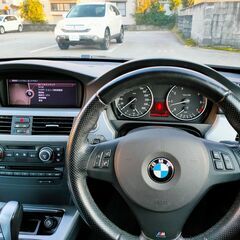 BMW 320i E90 11万km 車検残1年以上の画像