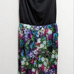 値下げ★美品★ DOSCH L 花柄 オールインワン 海 夏 派手 BLACK タグ付の画像