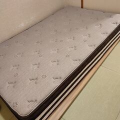 セミダブルベッドを無料でもらってください