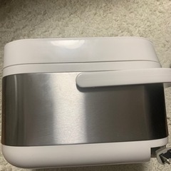炊飯器の画像