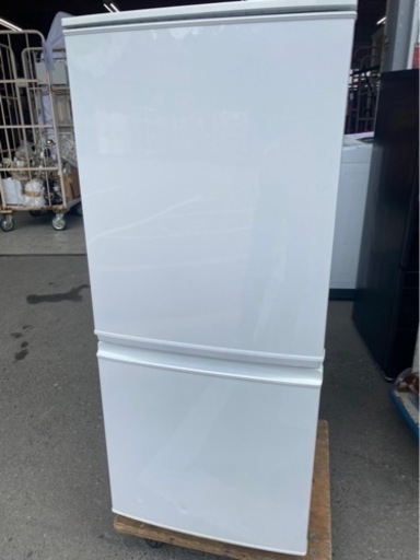 北九州市内配送無料　保証付き　シャープ SHARP SJ-D14A-W [冷蔵庫 （137L・つけかえどっちもドア） 2ドア ホワイト系]