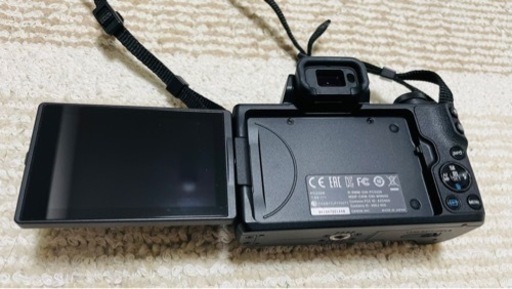 Canon EOS Kiss M BK【ダブルレンズキット】
