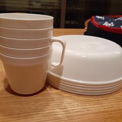 キャンプ用食器セット（パール金属他）の画像