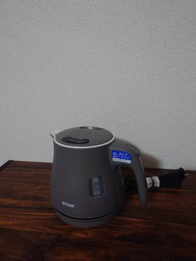 タイガー　0.6L電気ケトル　PCM-A060  １５００円で譲ります