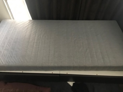 シングルベッド　マットレス付き