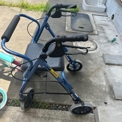 シルバーカー 歩行器 歩行車 