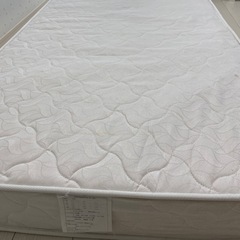 【受付終了】ベッドマットレス シングルサイズ ポケットコイル 中古 無料 藤枝市の画像