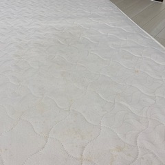 【受付終了】ベッドマットレス シングルサイズ ポケットコイル 中古 無料 藤枝市の画像