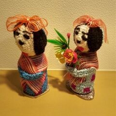 レトロな手作り人形2個セットの画像