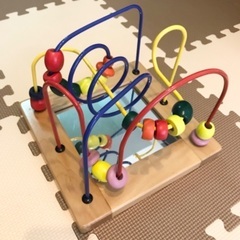 ルーピング　赤ちゃん　知育玩具