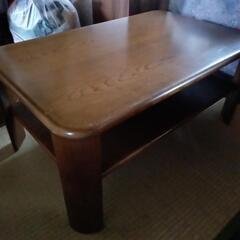 小型テーブルの画像