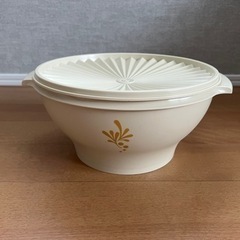 【美品】Tupperware タッパーウエア サラダボウル