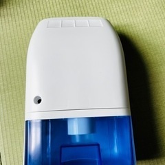 小型除湿機