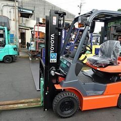日給13,000円以上！人気の厚木市内！夜勤カウンターフォークス...