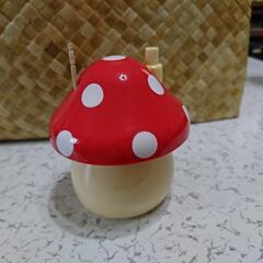 キノコのつまようじ入れ