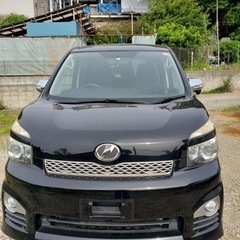 トヨタ　ヴォクシー　ZS煌