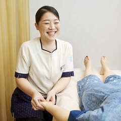 【未経験歓迎！】★業界大手で安定勤務☆セラピストのお仕事です♪手に職をつけたい方にぴったり◎600328の画像