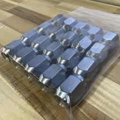 メッキ袋ナット未使用20個セット！21HEX M12×1.5P☆60度テーパー☆アテンザ、デリカD:5、CX-5、CX-8などに！の画像