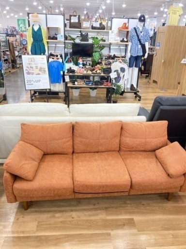 【トレファク高槻店】取りに来られる方限定！三人掛けソファーのご紹介です！