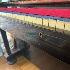 アップライトピアノ　送料次第で値引きしますの画像