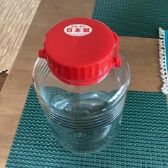 日本製　果実酒、梅酒の貯蔵瓶　8Lの画像