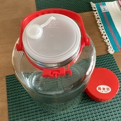 日本製　果実酒、梅酒の貯蔵瓶　8Lの画像