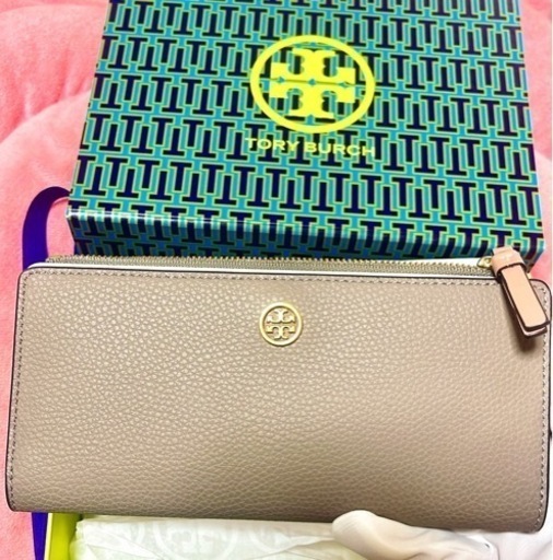値下げ！【新品未使用品】☆Tory Burch ☆ウォーカー ジップ スリム ウォレット