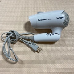 【中古】Panasonic ドライヤー　2018年製　ionity EH-NE18の画像