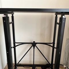コンパクトなパソコンデスク　昇降デスクの画像