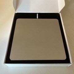 ⭐️23日金曜まで取りに来れる方限定⭐️【引っ越しの為値下げ】Apple正規品　USB super drive🍎✨の画像