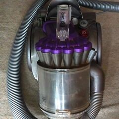 ダイソンDC22　掃除機　コード式の画像