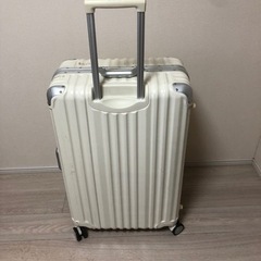決まりました　海外旅行など大きめサイズ　キャリーケース