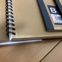 【値下げ！！】アピカのノート十四冊＋ルーズリーフの画像