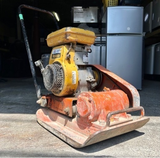 お引取り限定 動作品 プレートランマー 転圧機 ロビンエンジン/EY15D