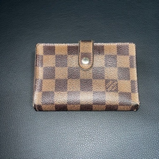 ルイヴィトン 折り財布