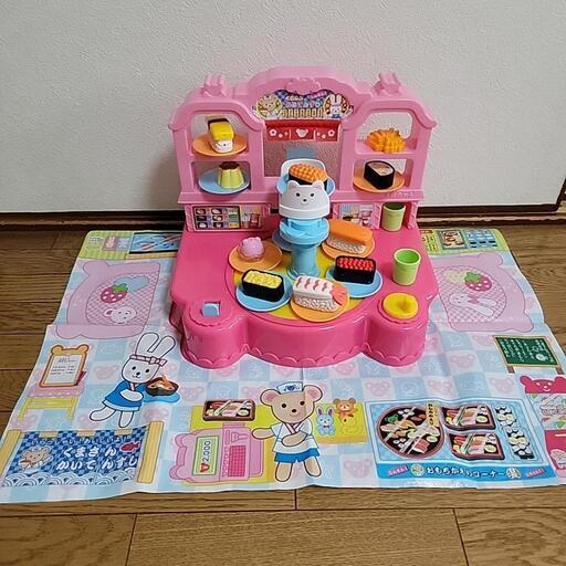 メルちゃん つくって！まわして！くまさん回転寿し