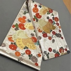 和装　帯　蝶柄