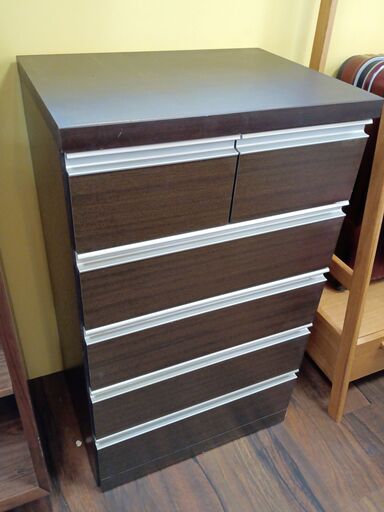5段チェスト　サイズ（約）幅60㎝×奥45㎝×高101㎝　　■近隣配送無料 買取GO‼　栄和店