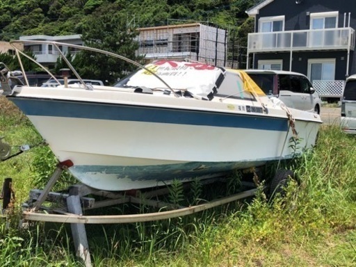 釣り　趣味　レジャー　ボート