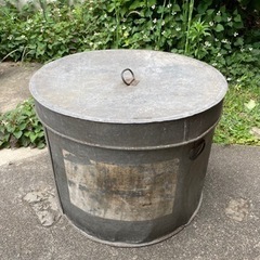 古道具　古い蓋付きドラム缶小
