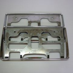 ☆中古☆　ダイハツ純正　ナンバープレートフレーム　2枚セット