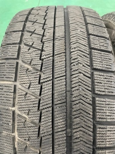 235/50R17 スタッドレス BRIDGESTONE VRX