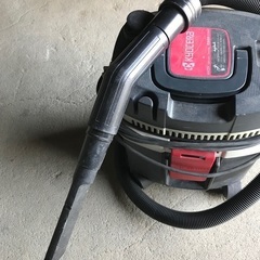 ☆乾湿両用 バキュームクリーナー　ブロワ機能付きの画像