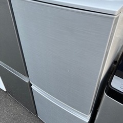 【簡易分解洗浄済】2017年式 137L 冷蔵庫 シャープ